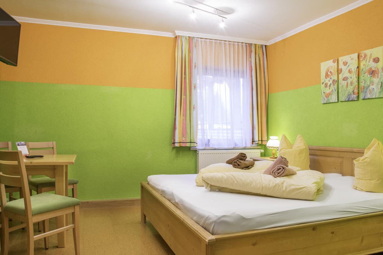 Gell Hotel